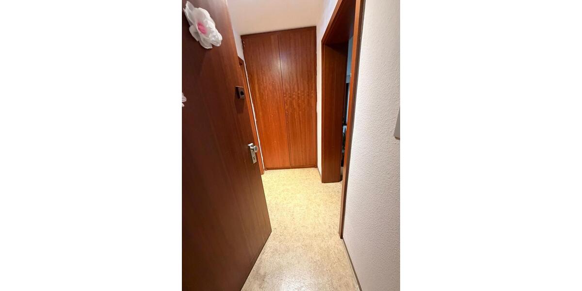 Etagenwohnung Pforzheim Nordstadt - 2 Zimmer, 55 m&sup2;, 870&euro; | Angebot:26255027