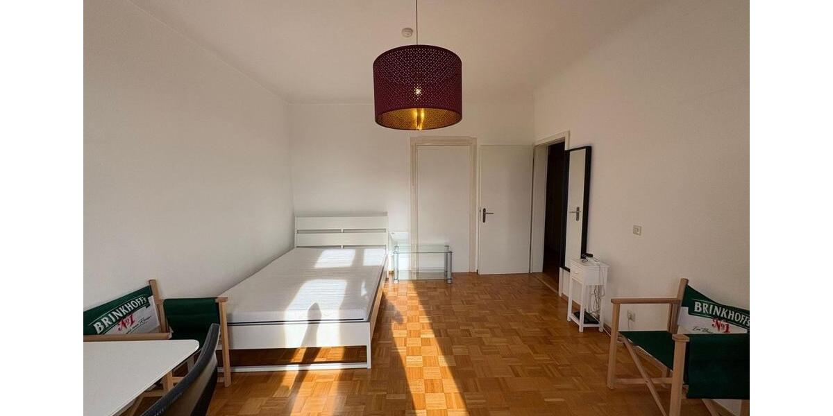 Etagenwohnung Karlsruhe Innenstadt-Ost - 4 Zimmer, 13 m&sup2;, 410&euro; | Angebot:25022173