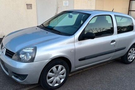 Renault Clio 70.735 km 2.300 &euro; Schwieberdingen 71701