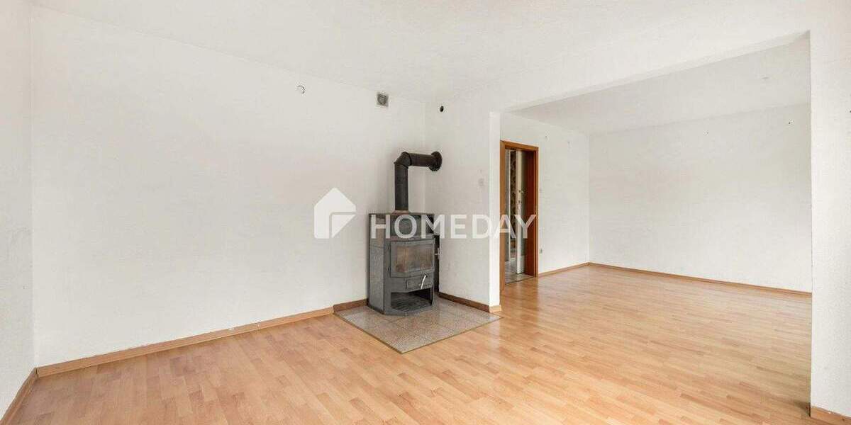 Mehrfamilienhaus, Wohnhaus Eberdingen Hochdorf - 7 Zimmer, 138 m&sup2;, 410.000&euro; | Angebot:25737584