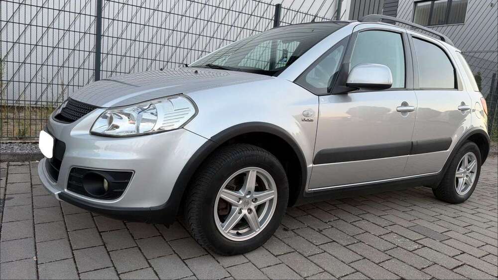 Suzuki SX4 89.000 km 6.800 &euro; Grafenau 71120