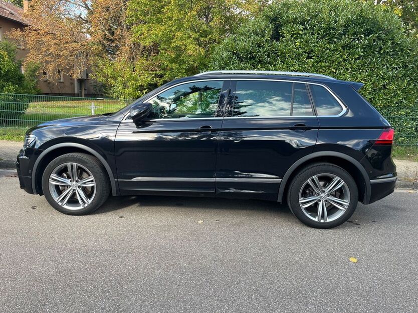 VW Tiguan 109.165 km 24.900 € Karlsruhe 76187