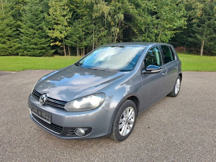 VW Golf 172.000 km 4.200 € Neuweiler 75388