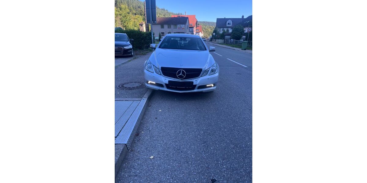 Mercedes-Benz E 350 167.000 km 10.700 &euro; Unterreichenbach 75399