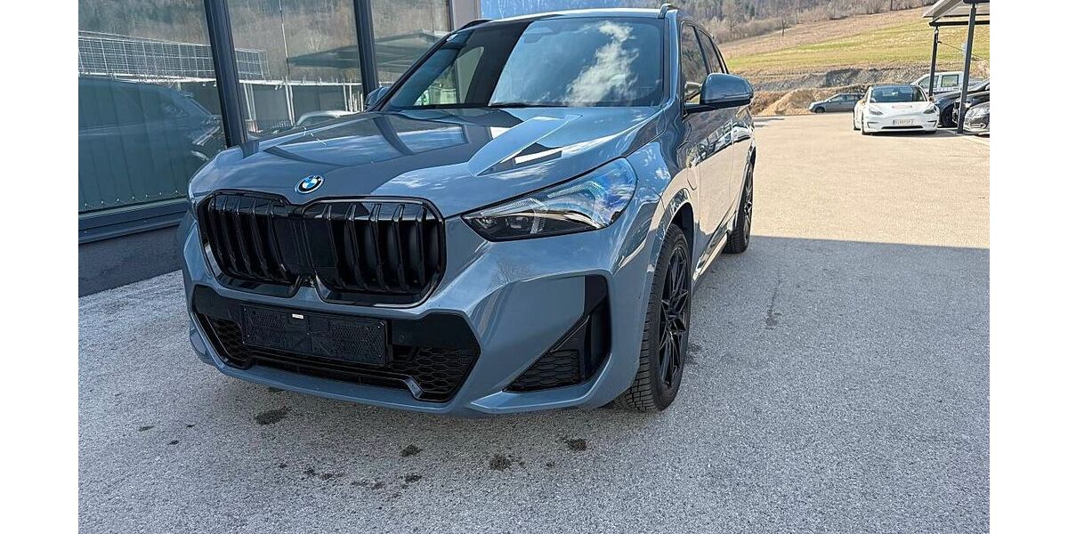BMW X1 4.120 km 54.740 &euro; Sindelfingen 71063