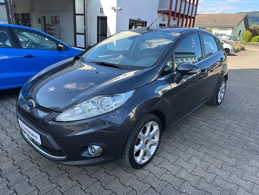 Ford Fiesta 108.458 km 5.980 € Gaggenau 76571