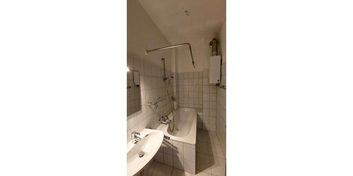 Etagenwohnung Pforzheim Weststadt - 2 Zimmer, 58 m&sup2;, 150.000&euro; | Angebot:24863814