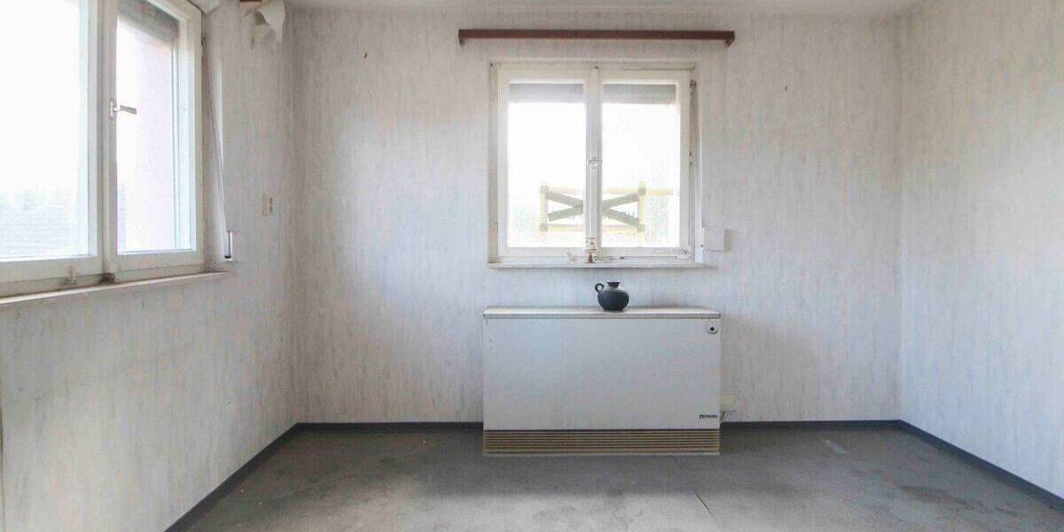 Einfamilienhaus Mühlacker Dürrmenz - 6 Zimmer, 175.000&euro; | Angebot:26175109