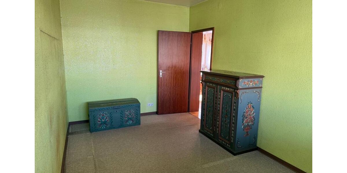 Etagenwohnung Leonberg - 4.5 Zimmer, 108 m&sup2;, 1.700&euro; | Angebot:26582415