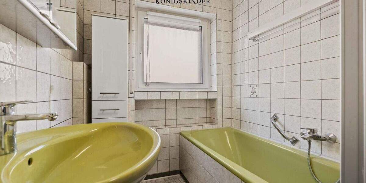 Attraktives Mehrfamilienhaus mit 4 Einheiten, großem Grundstück & Außenpool in Karlsruhe-Grünwinkel 1 zimmer