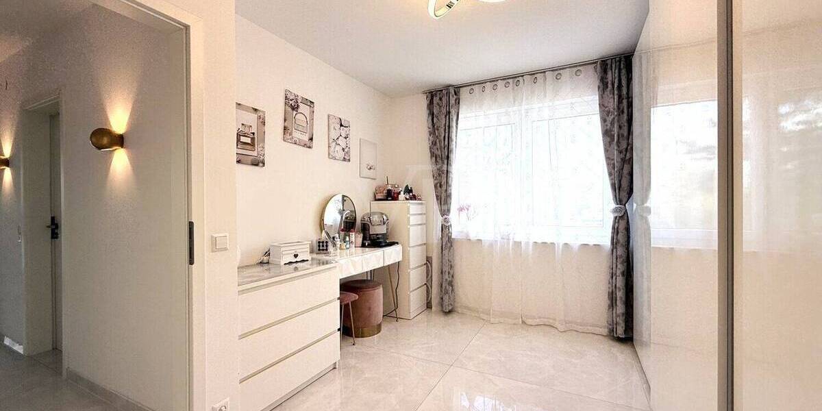 Einfamilienhaus Pforzheim Nordstadt - 6 Zimmer, 172 m&sup2;, 849.000&euro; | Angebot:26291670