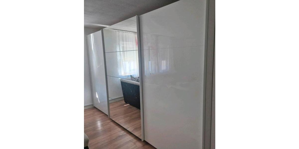 Erdgeschoßwohnung Neuenbürg - 1 Zimmer, 100 m&sup2;, 1.600&euro; | Angebot:26400950