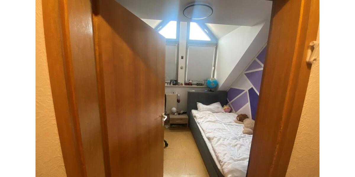 Dachgeschoßwohnung Deckenpfronn - 3 Zimmer, 52 m&sup2;, 156.000&euro; | Angebot:26795895