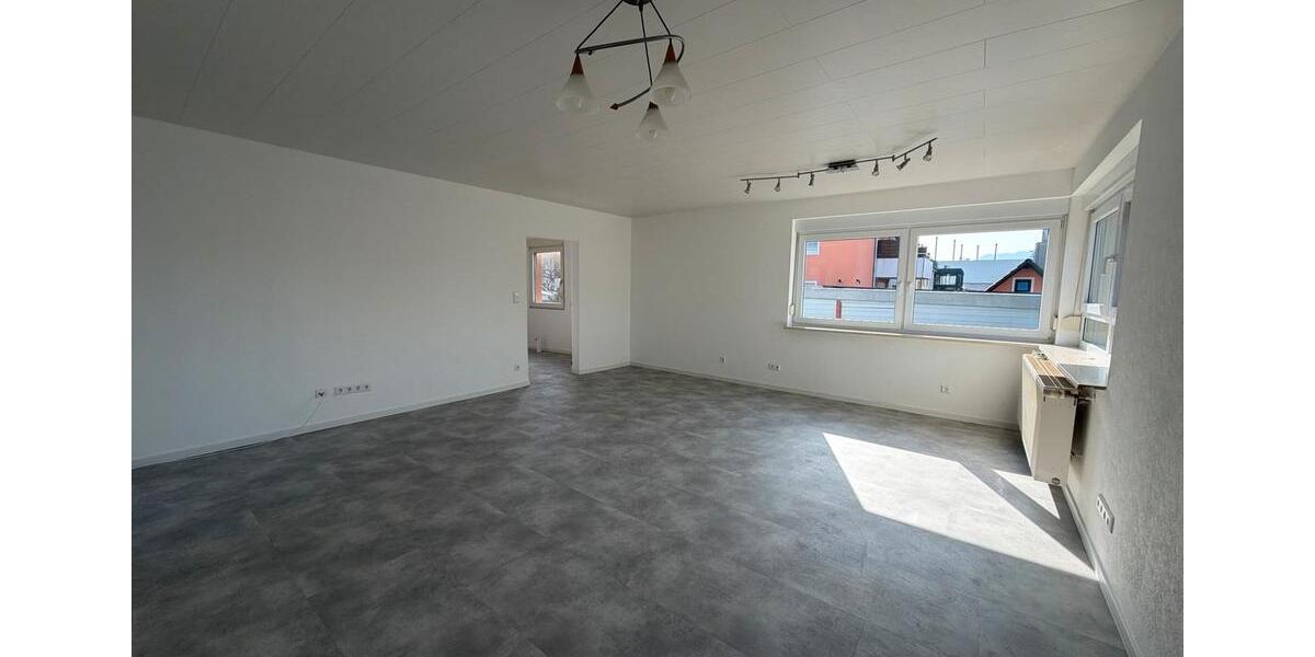 Erdgeschoßwohnung Gaggenau - 4 Zimmer, 115 m&sup2;, 1.500&euro; | Angebot:25418098