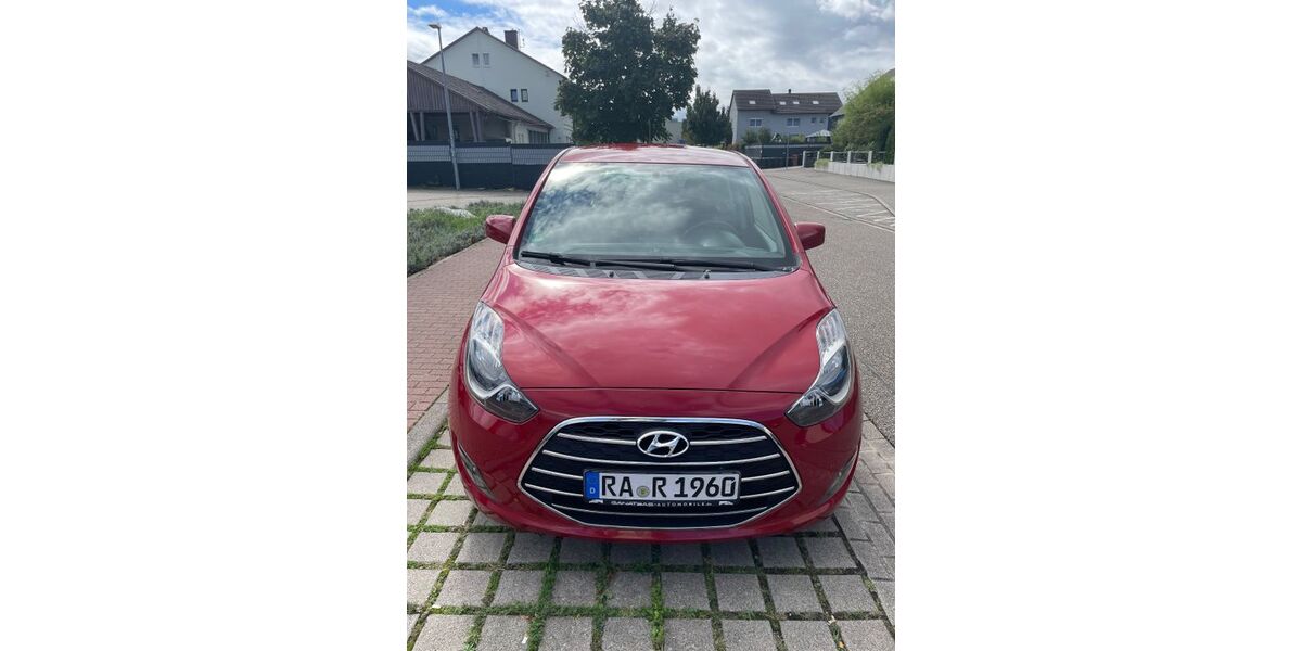 Hyundai ix20 37.000 km 9.560 € Waldbronn 76337