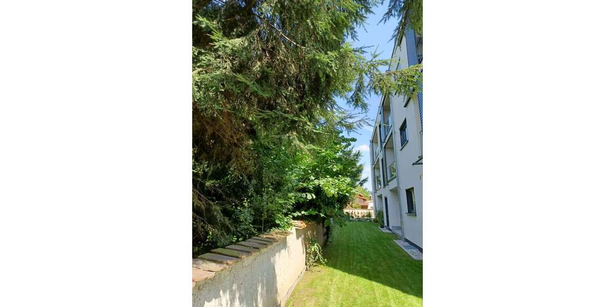 Haus zum Kaufen in Pforzheim 1.100.000 € 335.53 m² 12 zimmer