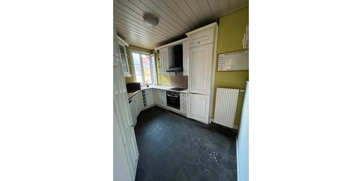 Etagenwohnung Karlsruhe Hagsfeld - 5 Zimmer, 130 m&sup2;, 550&euro; | Angebot:26439160