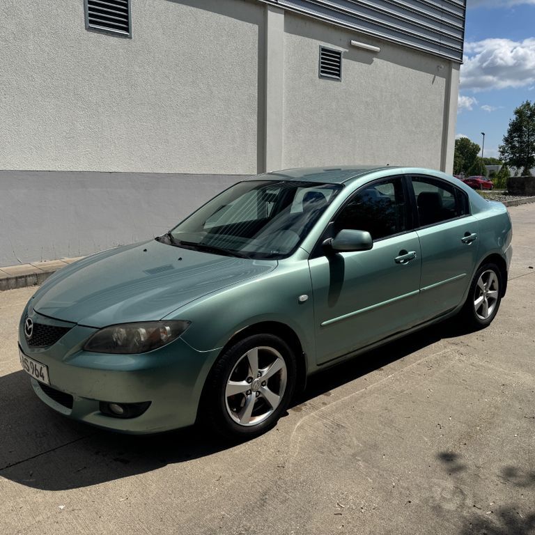 Mazda 3 260.000 km 1.850 € Korntal Münchigen 70825