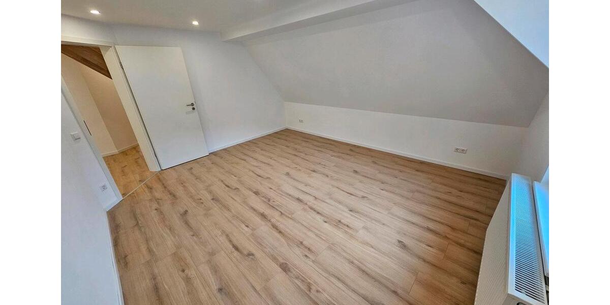 Maisonettenwohnung Pforzheim Eutingen - 5 Zimmer, 144 m&sup2;, 1.380&euro; | Angebot:26167406