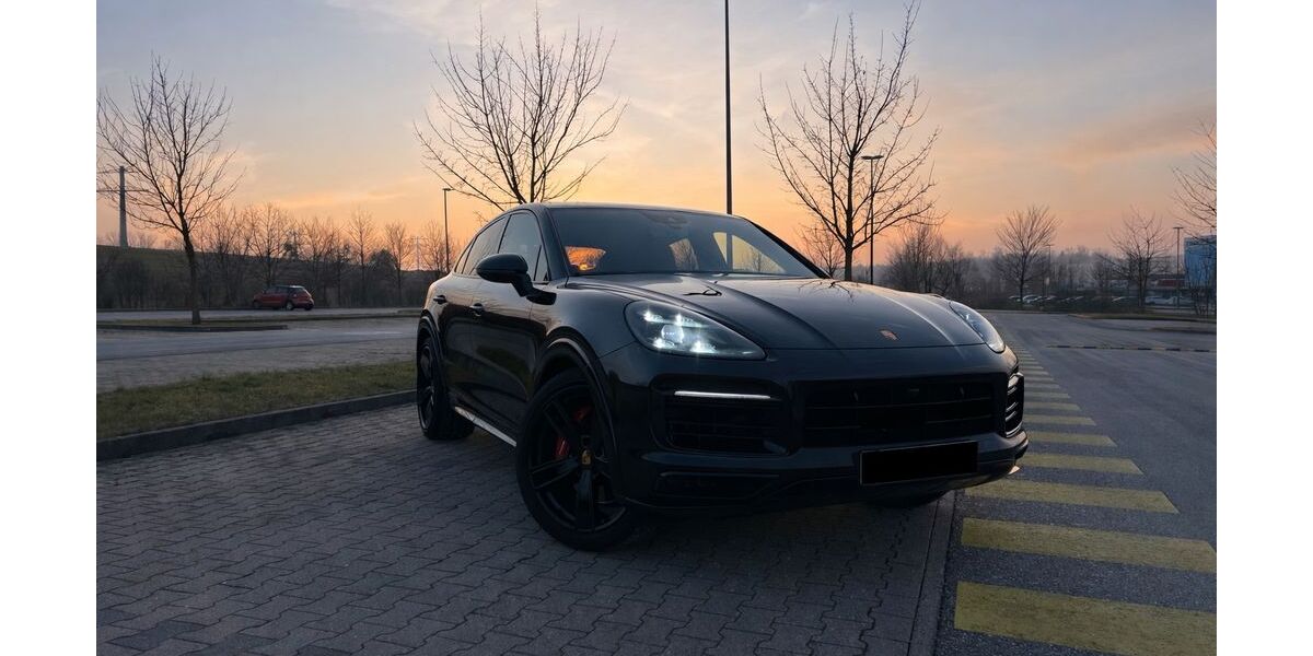 Porsche Cayenne 52.000 km 90.000 &euro; Pforzheim 75177
