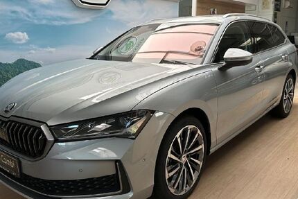 Skoda Superb 11.500 km 49.990 € Bruchsal 76646