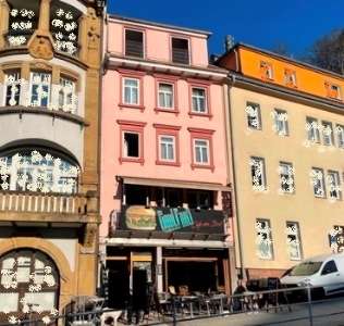 Haus zum Kaufen in Bad Wildbad 289.000 € 245 m²