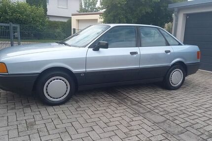 Audi 80