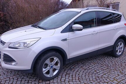 Ford Kuga 129.500 km 11.900 &euro; Neuhausen 75242