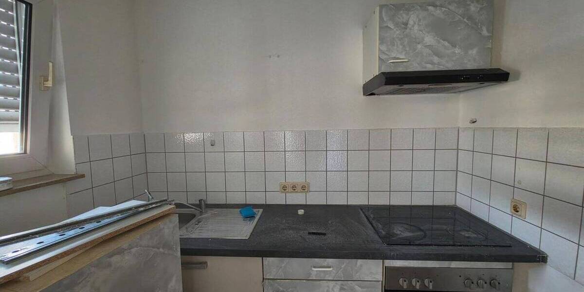 Etagenwohnung Pforzheim Nordstadt - 2 Zimmer, 51 m&sup2;, 170.000&euro; | Angebot:25999758