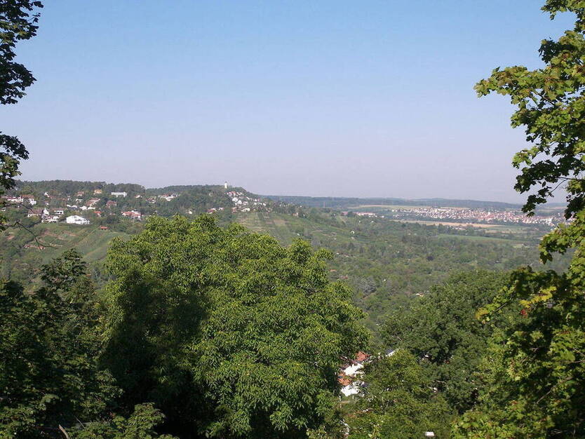 Sonnige 2 Zi Wohnung Gerlingen Panoramastr. mit Balkon + Loggia
