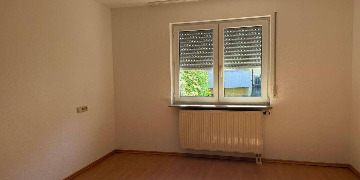 Etagenwohnung Schwieberdingen - 2 Zimmer, 62 m&sup2;, 790&euro; | Angebot:26881921