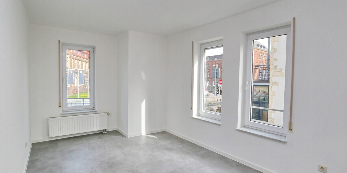 Frisch renovierte 3-Zimmer-Wohnung mit 2 sonnigen Balkonen - 3- Karlsruhe Mühlburg | Angebot:25821572