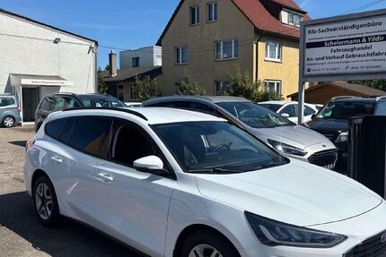 Ford Focus 144.000 km 13.501 € Korntal-Münchingen 70825