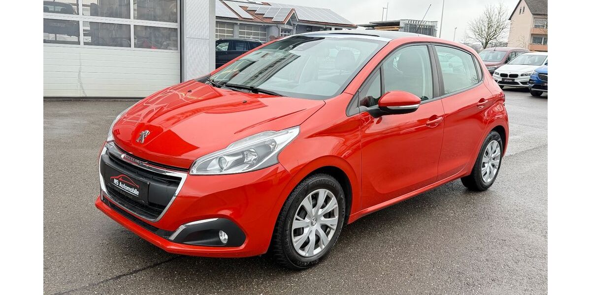Peugeot 208 98.000 km 6.900 &euro; Calw 75365