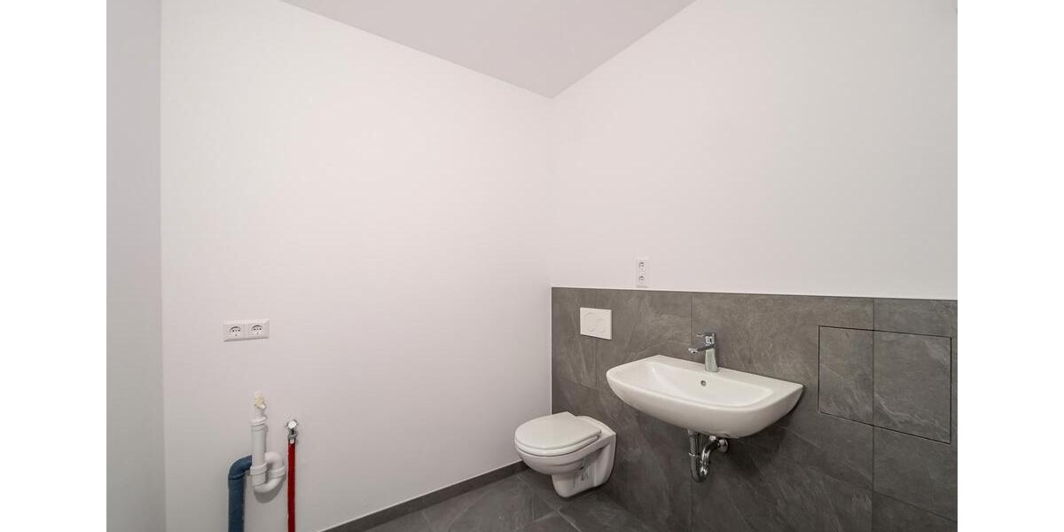 Einfamilienhaus Bretten - 3 Zimmer, 86 m&sup2;, 1.300&euro; | Angebot:25324857