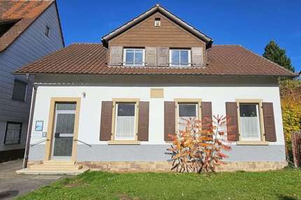 Haus zum Kaufen in Remchingen-Singen 289.000 € 127 m² 5 zimmer