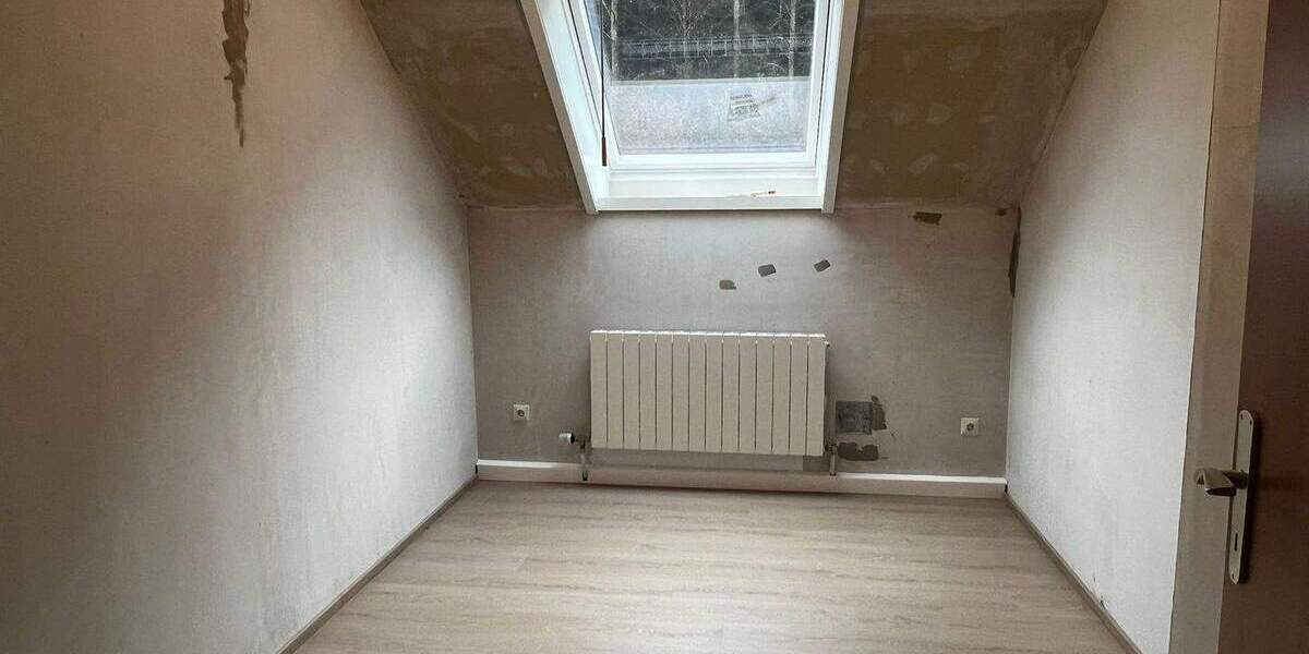 Mehrfamilienhaus, Wohnhaus Bad Wildbad - 8 Zimmer, 221 m&sup2;, 712.000&euro; | Angebot:25780878