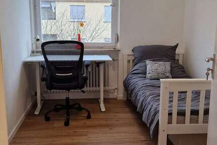 WG-Zimmer in Stuttgart 590 € 9 m² zimmer