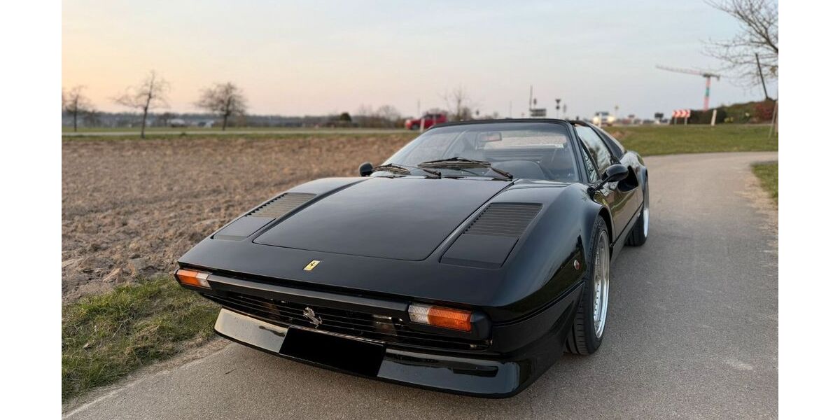 Ferrari 308 113.000 km 93.000 &euro; Weissach 71287