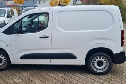 Peugeot Partner 121.000 km 10.400 &euro; Oberderdingen Flehingen 75038