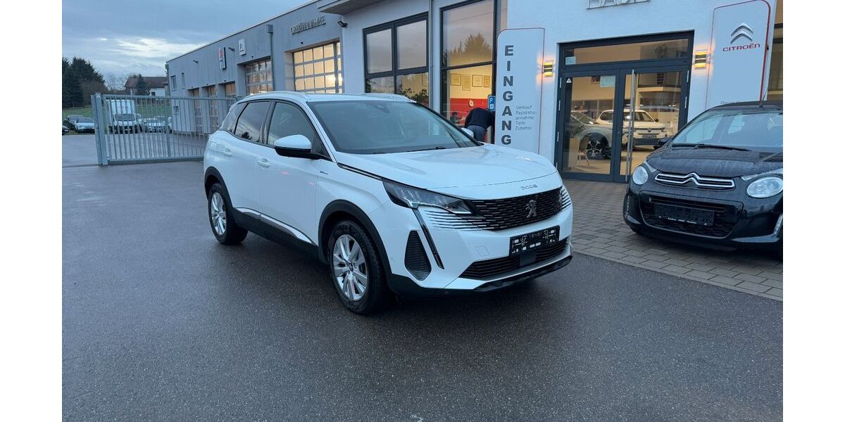 Peugeot 3008 30.800 km 20.900 € Pforzheim 75177