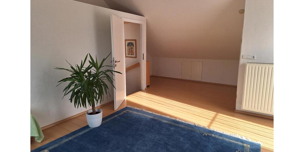 Reihenhaus Niefern-Öschelbronn Öschelbronn - 4.5 Zimmer, 127 m&sup2;, 569.000&euro; | Angebot:26085972