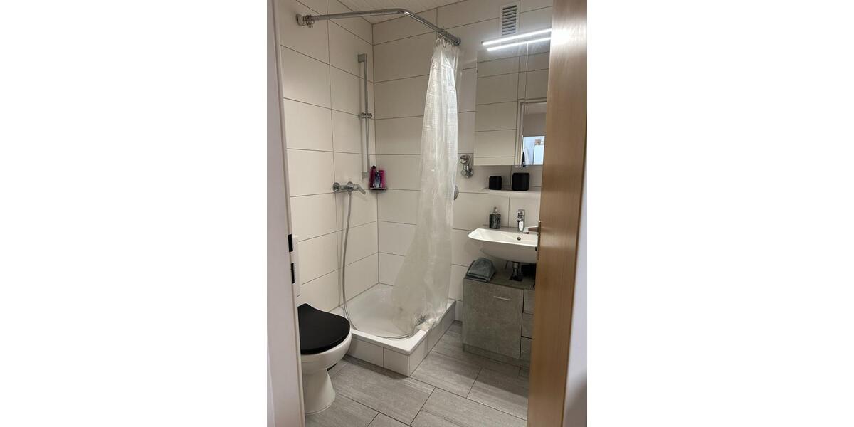 Etagenwohnung Sindelfingen - 2 Zimmer, 50 m&sup2;, 1.000&euro; | Angebot:26161282