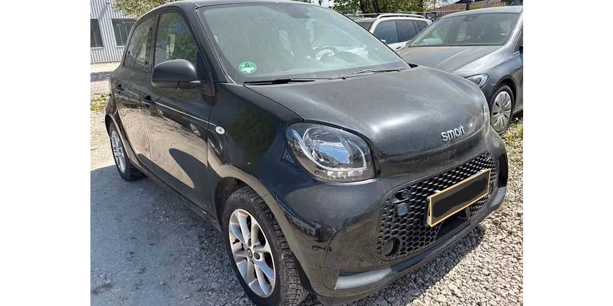 Smart ForFour 8.500 km 10.999 &euro; Ditzingen 71254