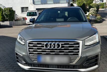 Audi Q2 72.439 km 21.500 &euro; calw 75365