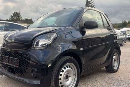 Smart forTwo 20.107 km 9.490 € Magstadt 71106