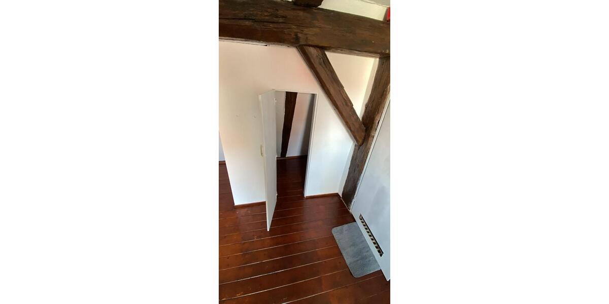 Dachgeschoßwohnung Weissach - 2 Zimmer, 60 m&sup2;, 775&euro; | Angebot:25297444