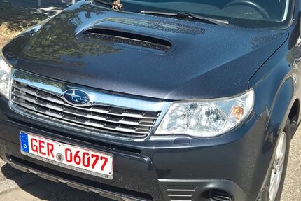 Subaru Forester 242.000 km 2.500 &euro; KARLSRUHE 76135