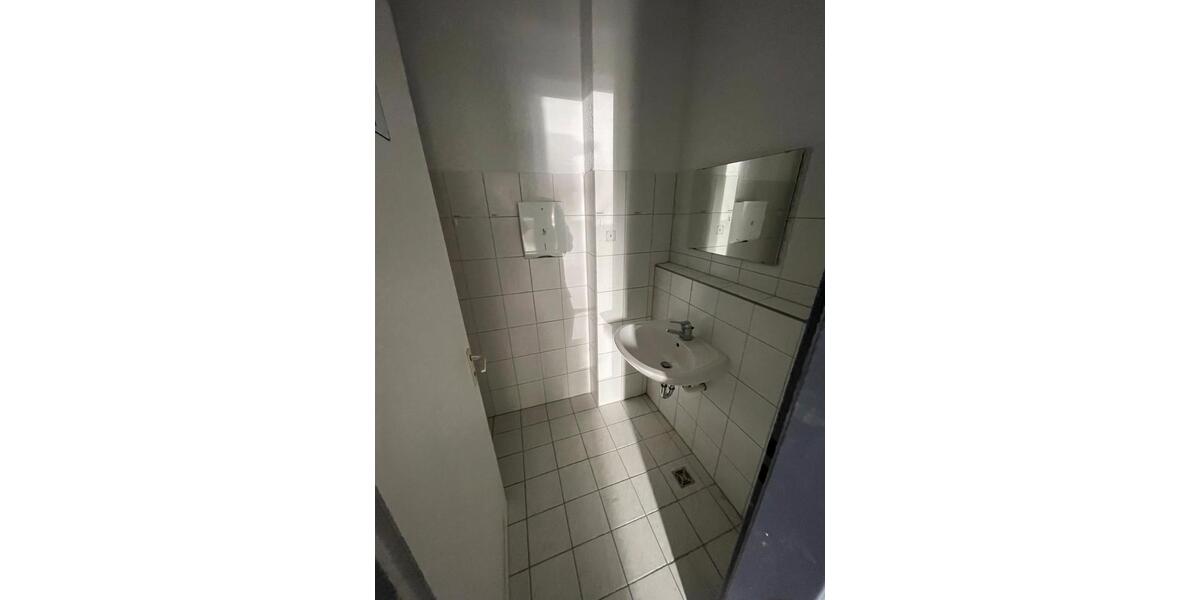 Gewerbeobjekt Ditzingen - 2.600&euro; | Angebot:25596910