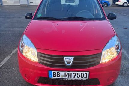 Dacia Sandero 73.500 km 1.700 &euro; Leonberg 71229